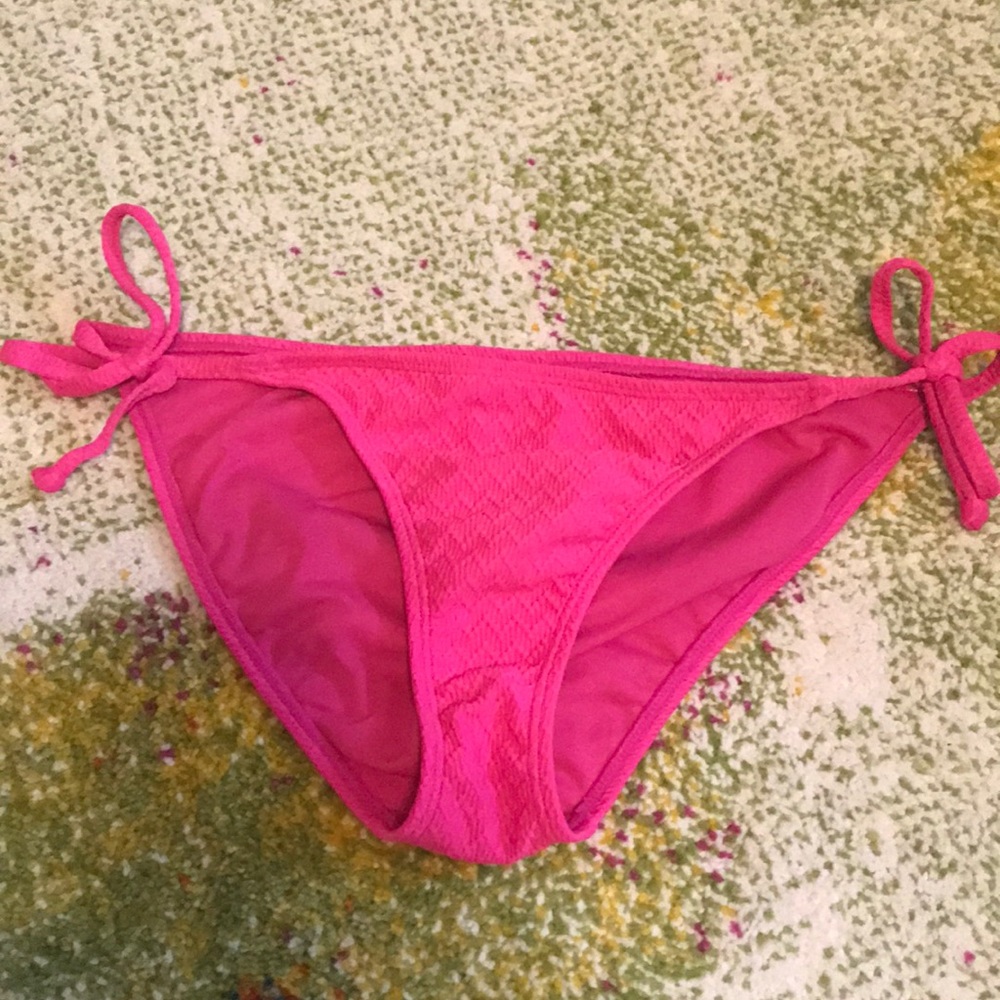 TEXTURED STRING BIKINI 👙